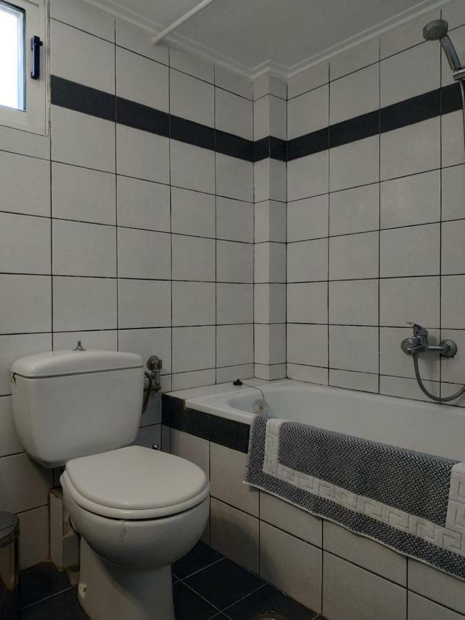Epavlis Apartment Néa Péramos 외부 사진
