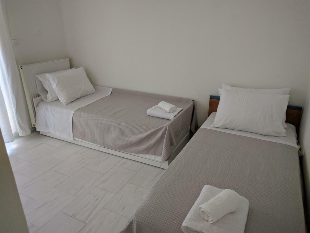 Epavlis Apartment Néa Péramos 외부 사진
